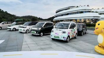 3万预算代步车怎么选？奔腾小马适合省钱独行侠，宏光MINIEV才是家用务实派