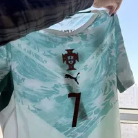 听我的，葡萄牙就买客场半袖