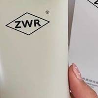 自然卷用什么发膜最好？2026修护干枯分叉+保湿柔顺持久改善毛躁
