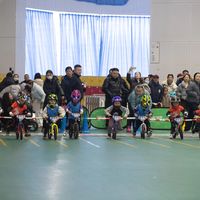 儿童平衡车比赛，该不该这么卷？