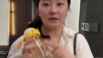 如山宝宝PPSU双饮口水杯评测：材质安全与便携设计分析
