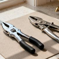普通家庭别花冤枉钱买KNIPEX，这几十块的钳子完全够用