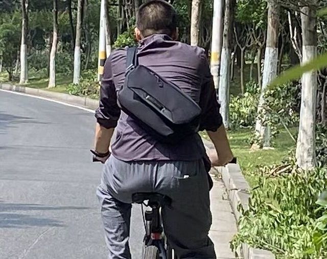 有人专门会为这款斜式挎包买辆自行车！NAYO SMART H3开箱全纪录