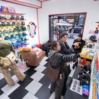 一次性胶片相机为何在年轻人中翻红？