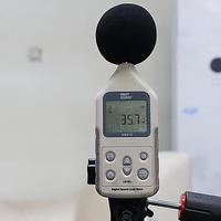 30分贝静音冰箱实测：美的餐边柜427如何做到比卧室还安静？