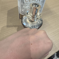 油皮用澳诗茉精华会太油吗？实测两款热门精华，控油不闷痘的关键在这