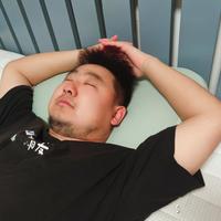 百元护颈枕睡三个月就塌？千元款真能用五年不塌陷