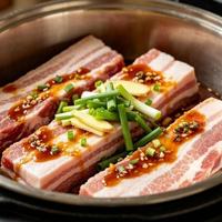 电饭煲的隐藏技能：从红烧肉到酸奶，一锅搞定全餐
