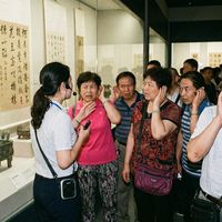 AI导游省30元却毁体验？真人在高门槛文化景区不可替代