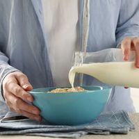 黑巧燕麦奶真相：90%都在偷偷加糖，真正控糖的只有这两款