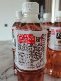 低糖版三得利乌龙茶｜打工人的清爽续命水
