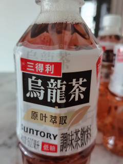 低糖版三得利乌龙茶｜打工人的清爽续命水