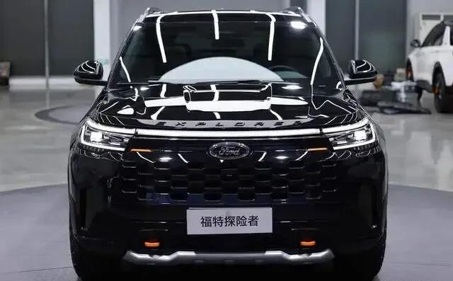 2.3T福特探险者：满载爬坡不肉，高速超车有底气