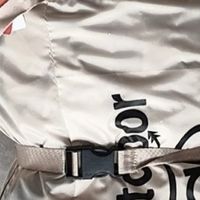 户外露营必备：速开稳扎