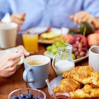 医生早餐建议明确:早上补足蛋白质,常吃这3种食物助力强免疫
