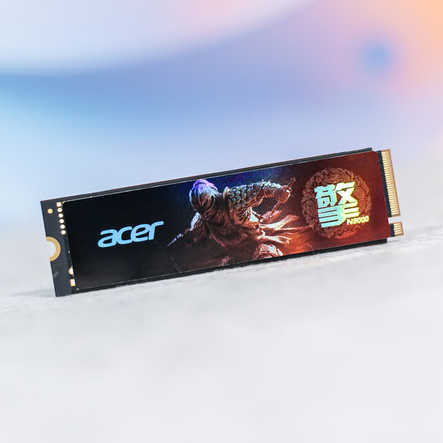 11GB/s低温狂飙，性能不受限，宏碁N8000 PCIe5.0固态硬盘评测