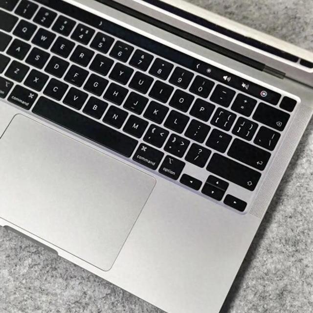 M2 MacBook Pro两年实测：真实续航还剩多少？