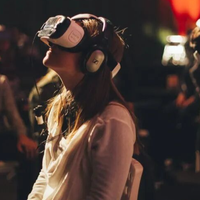 VR头显看3D电影画质吊打影院，但这两类人千万别跟风
