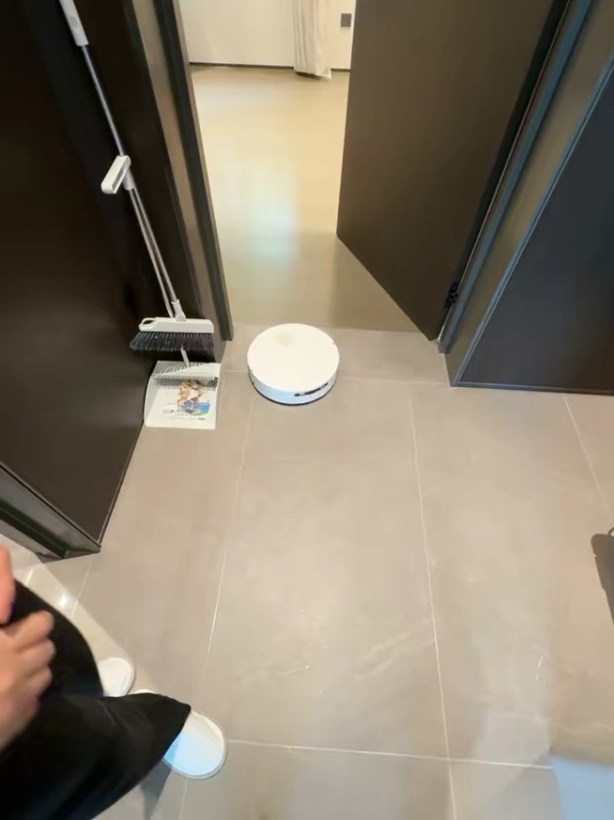 追觅扫地机器人