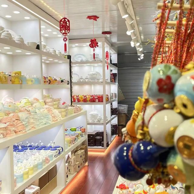 别被“景德镇发货”骗了！教你识破假瓷器的三大套路