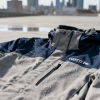 花四千买Gore-Tex Pro硬壳通勤？90%的人纯属浪费钱