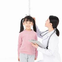 学习桌别乱买！一张用到初三的关键就看这3个参数