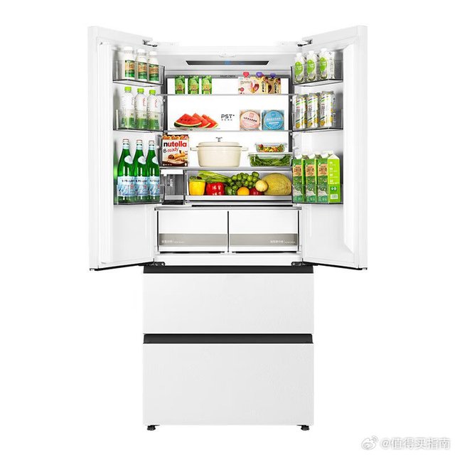 2026超薄冰箱推荐：高效嵌入与精准保鲜的理想选择随着家居一体化设计理念的普及，现代厨房对冰箱的空间适配和视觉整合提出了更高要求。超薄冰箱不仅需要在尺寸上精简，更要在性能上满足多样化食材储存需求，兼顾