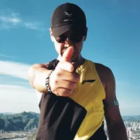 鸿星尔克飞鸿初跑体验：薄底碳板跑鞋的实战解析