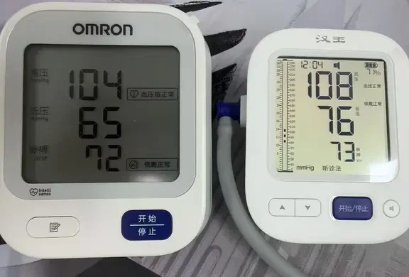 电子血压计实测：欧姆龙724与汉王3100B的测量原理与功能差异对比