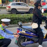 C1驾照不能骑电动轻便摩托？一文说清法规与后果