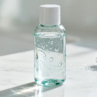 混油皮别再乱买爽肤水！实测4款热门产品，这款无酒精又控油的才是真“亲妈”