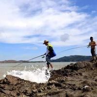 新手第一套海钓装备别乱买，500元配齐这三样就够用