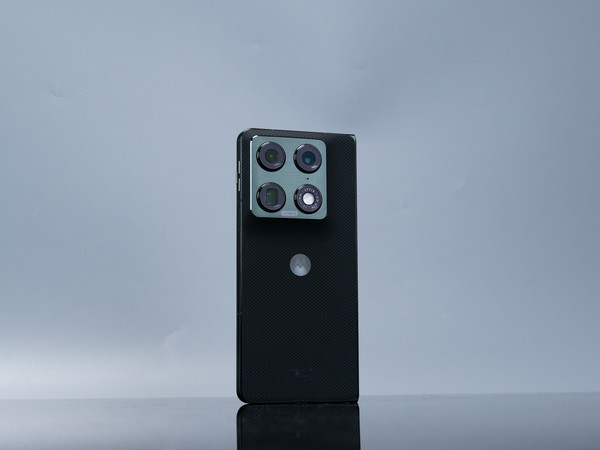 联想moto razr fold 「绅墨雅黑」高级感拉满～