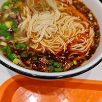 18元一碗拉面，你到底在为谁买单？