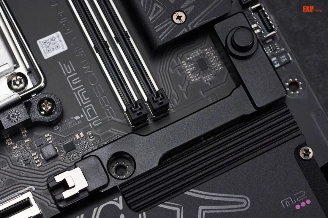 七彩虹 iGame B850M Ultra OC V14主板评测:千元价位超频主板的有力竞争者