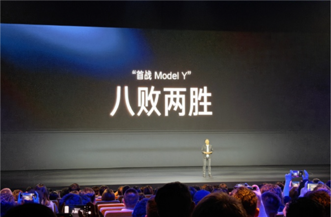小米YU7首战Model Y八败两胜!雷军直言:输给全球销冠不丢人