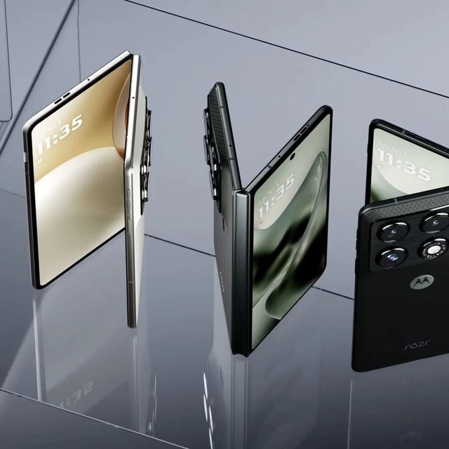 moto razr fold能省下15分钟会议整理时间，但别指望它全天候扛住高强度办公