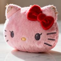 二手凯蒂猫玩偶为何能卖出高价？
