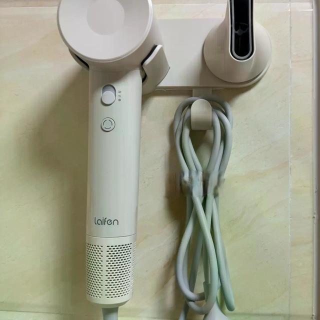 百元高速吹风机实测：徕芬SE Lite和小米H501谁更值得买？