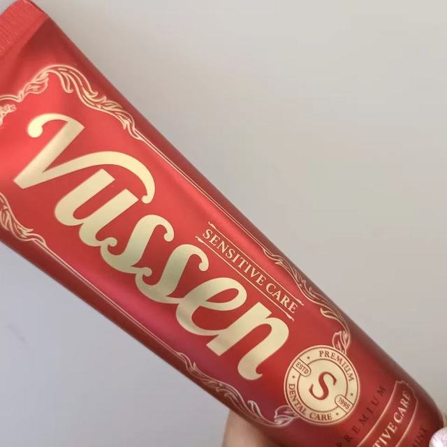 VUSSEN28 维森韩国美白牙膏｜笑出透亮净白牙感