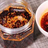 三款热销酸辣粉大起底：谁在真用红薯粉，谁靠料包赢口碑？