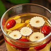  

它不是补过头的参，配上1味家常食材慢慢泡，睡得沉了，肝气也顺