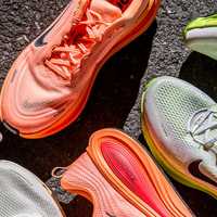 Nike女跑鞋真的适合亚洲宽脚吗？63%女性踩过的楦宽陷阱