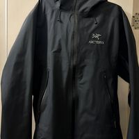 Beta SL不是暴雨战甲!轻量硬壳的真相:应急可以,硬刚不行