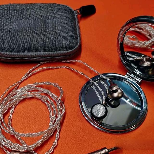 200元平头塞天花板？SIVGA M200舒适耐听，但不适合所有人