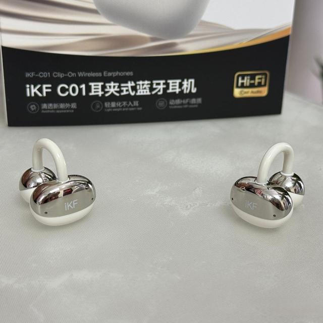 iKF耳夹式耳机真能防漏音？实测告诉你什么场景下才不社死