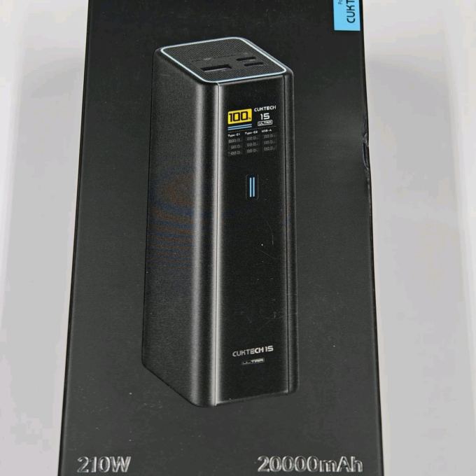 酷态科移动电源
