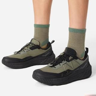 梅雨季选GTX跑鞋？北面vs HOKA实测：防水强≠穿得爽