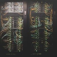 三大运营商杀入AI消费：9.9元起买大模型Token，谁在领跑？