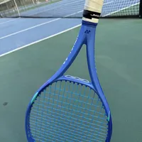 尤尼克斯EZONE